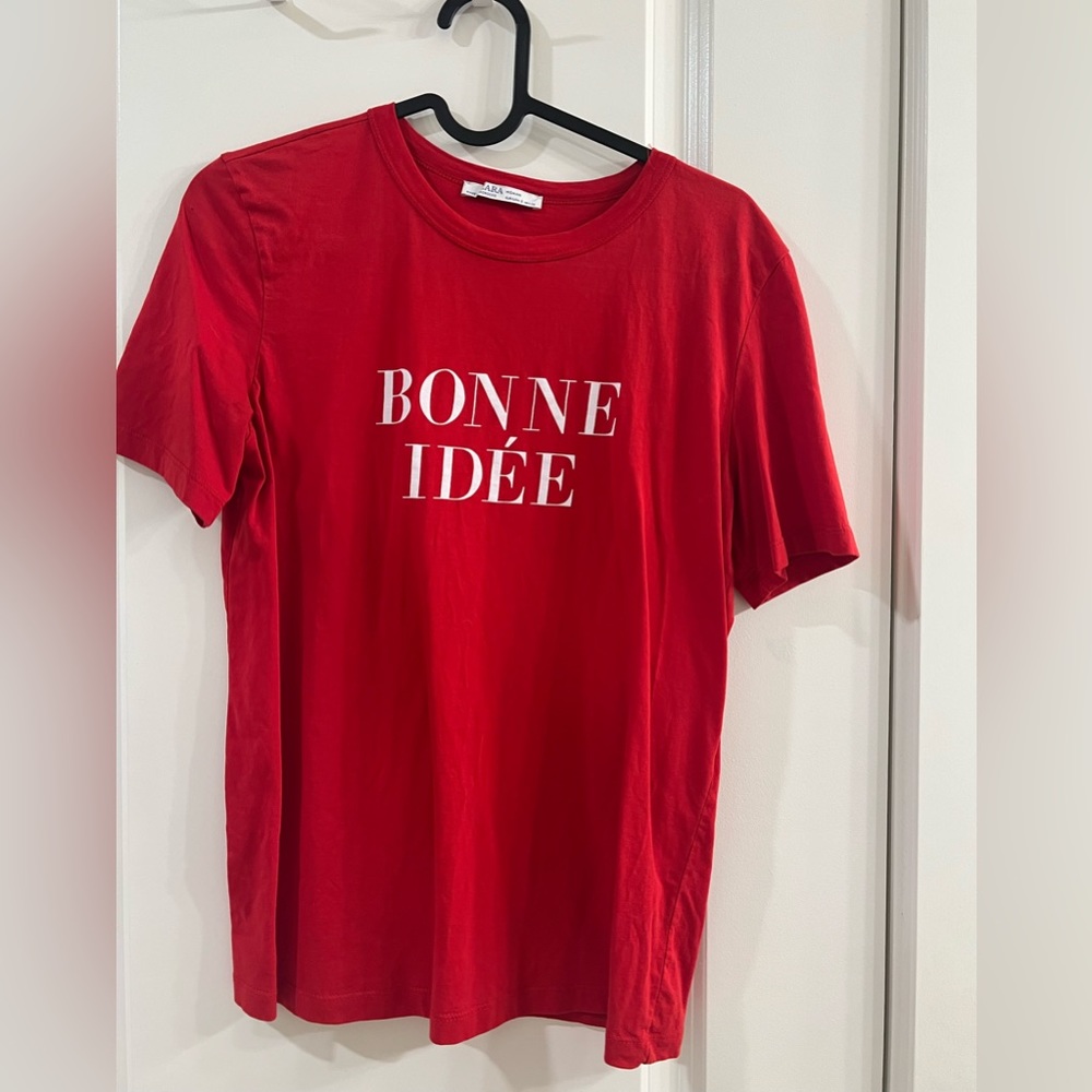 Zara Tshirt size S